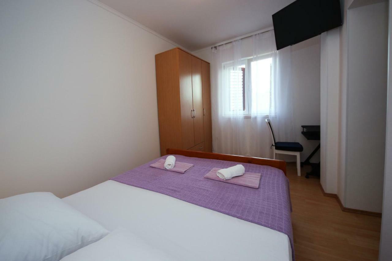 Apartment Nakic Vrpolje Екстер'єр фото